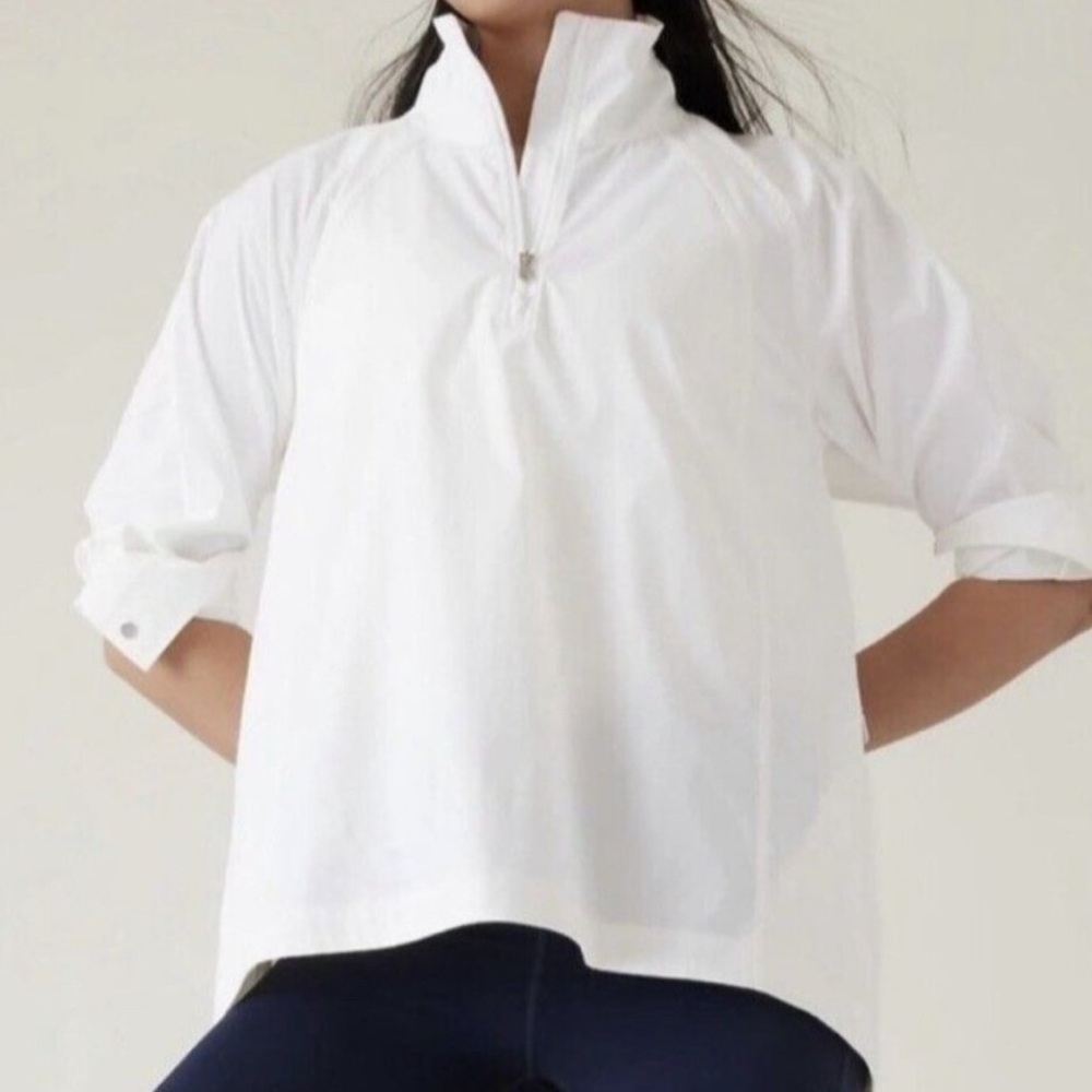 NWT - Athleta Advantage Poplin Top